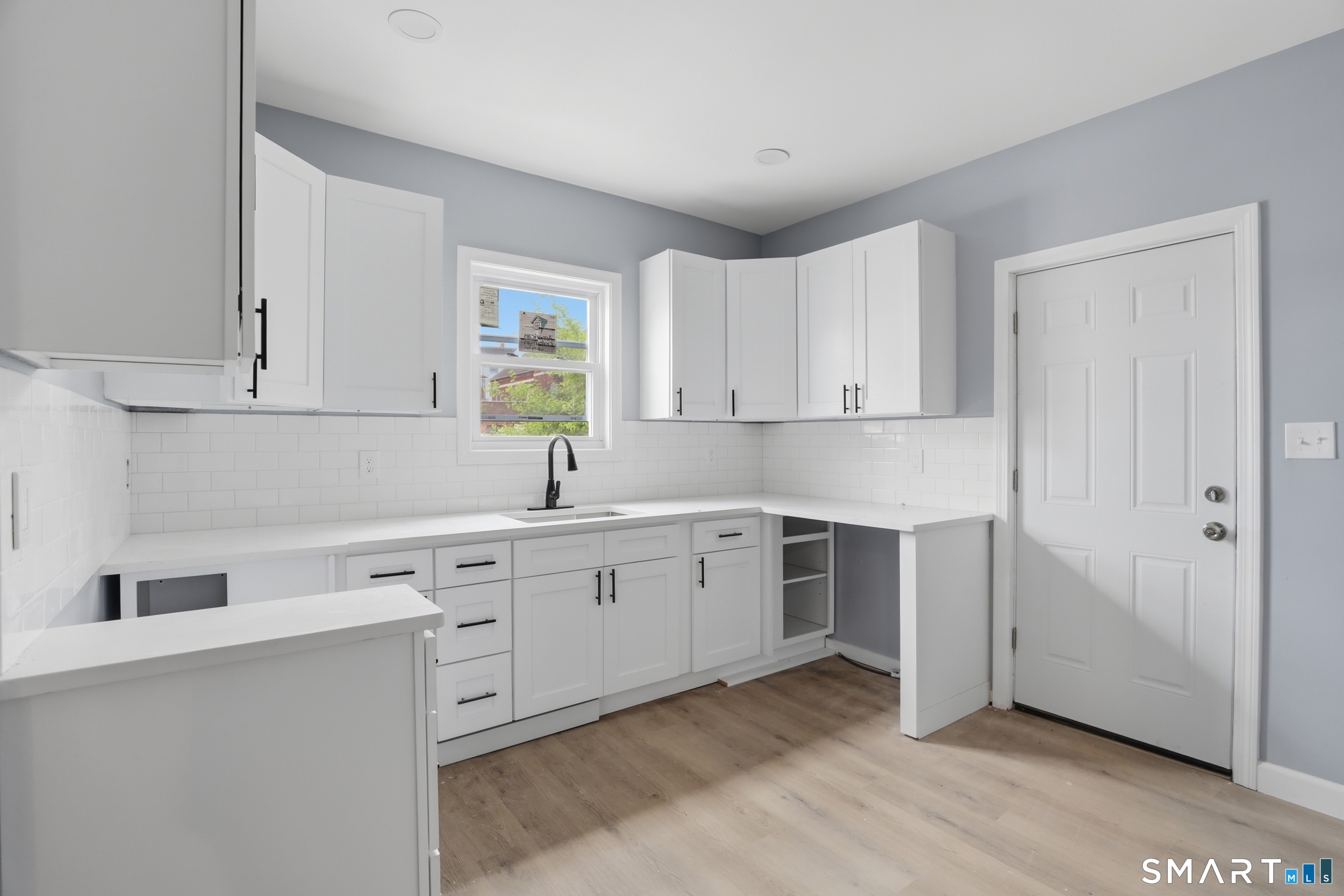 33 Congress Avenue Waterbury CT 06708