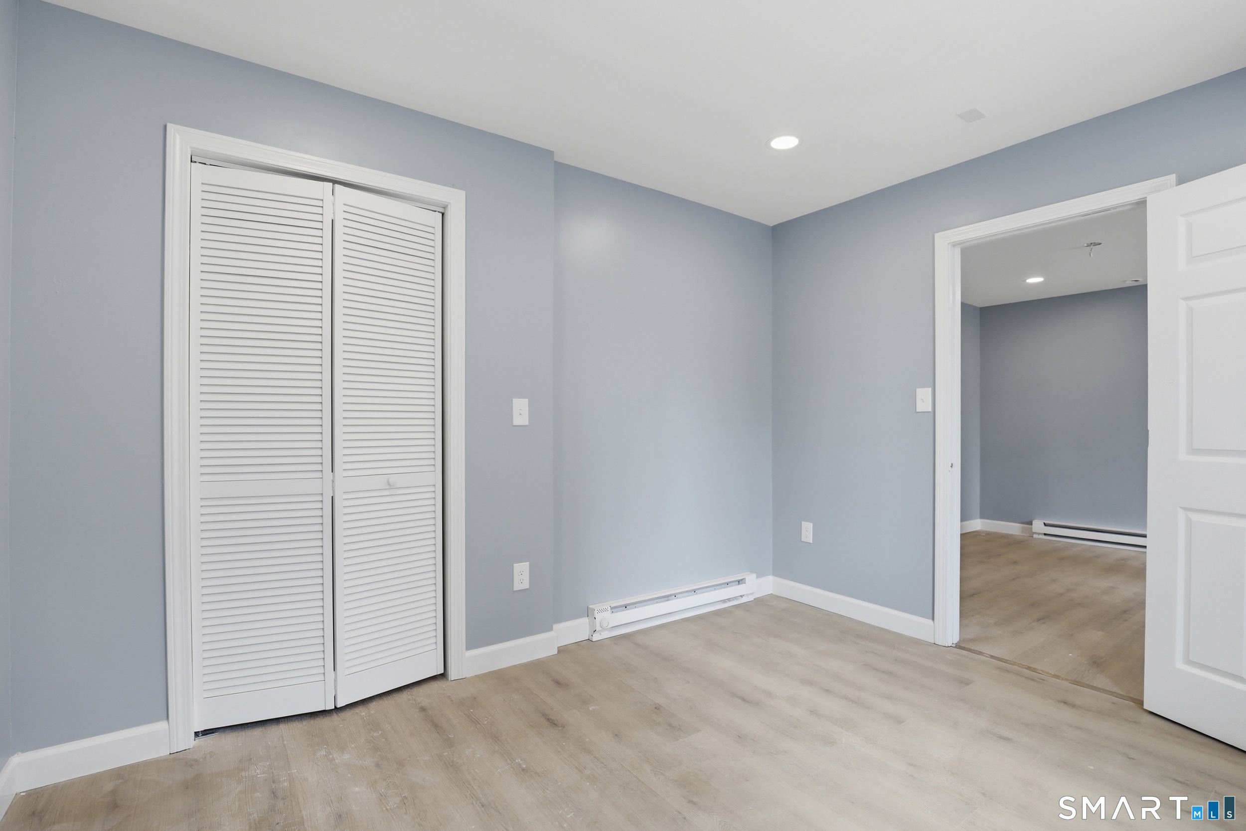 33 Congress Avenue Waterbury CT 06708