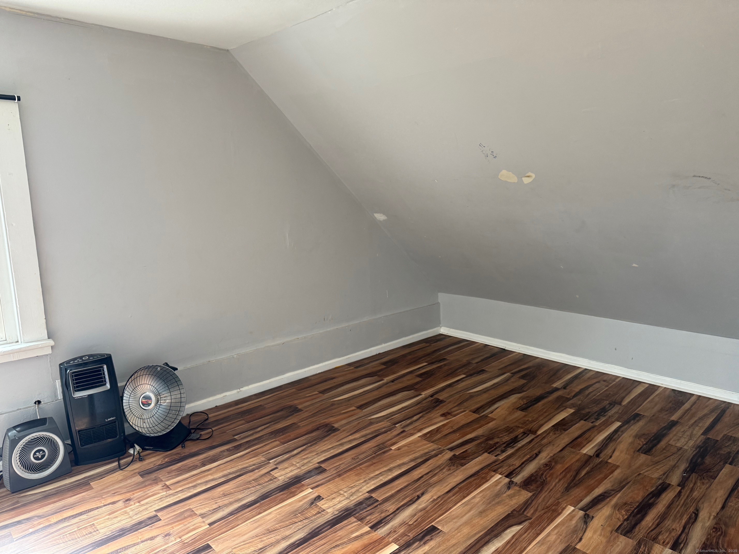 643 Newfield Avenue Bridgeport CT 06607