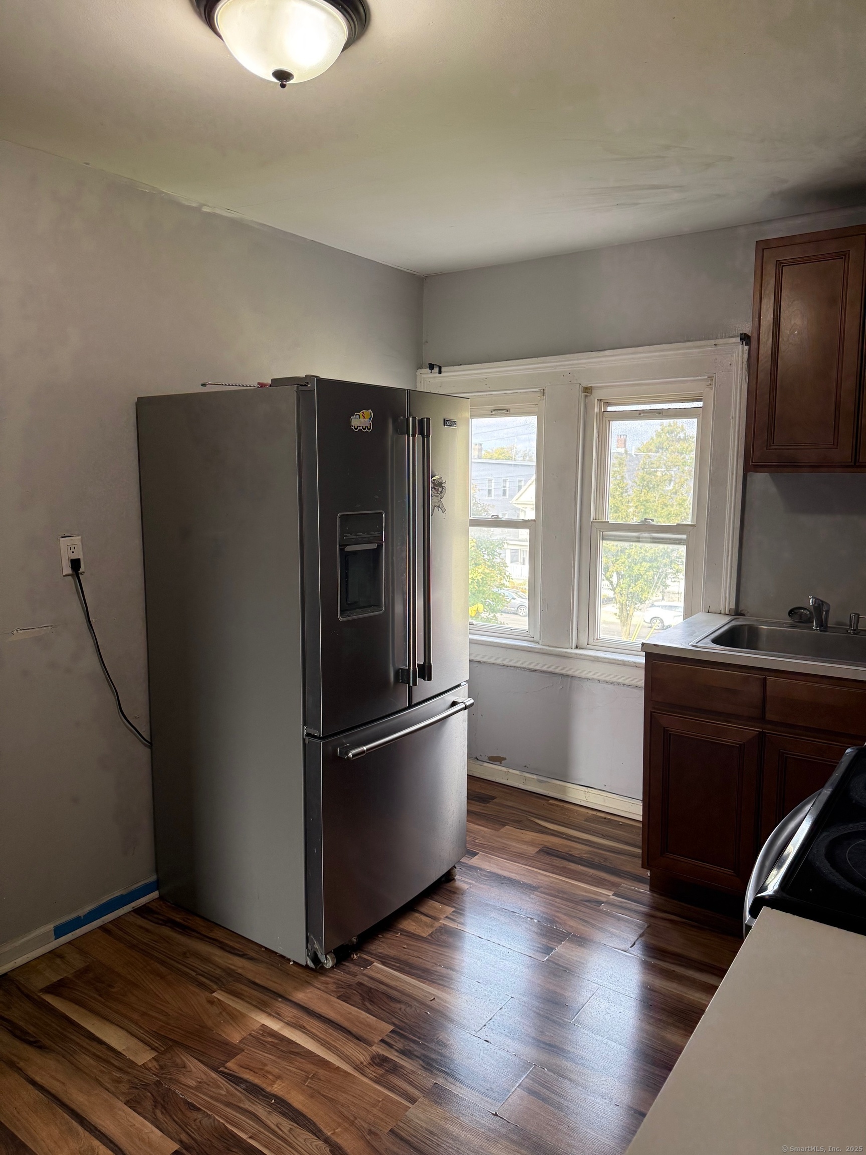643 Newfield Avenue Bridgeport CT 06607