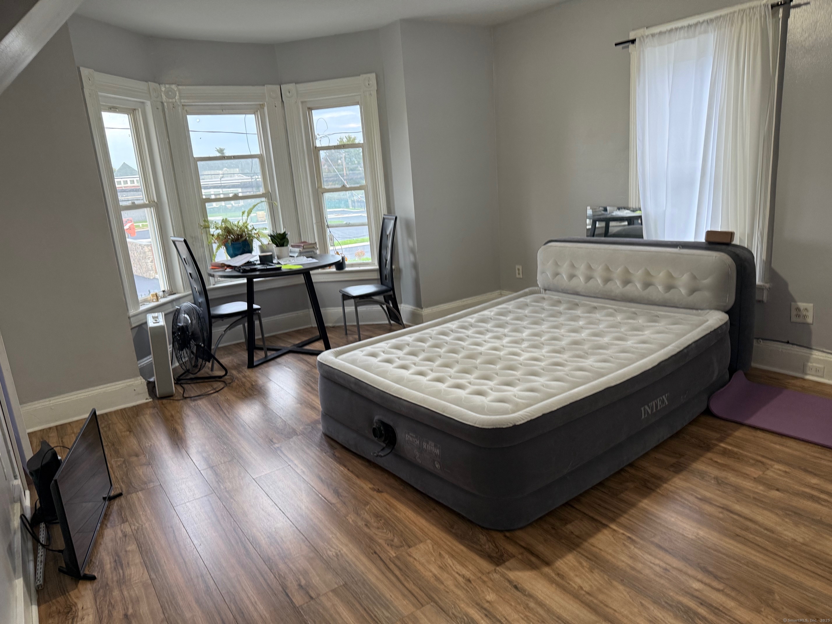 643 Newfield Avenue Bridgeport CT 06607