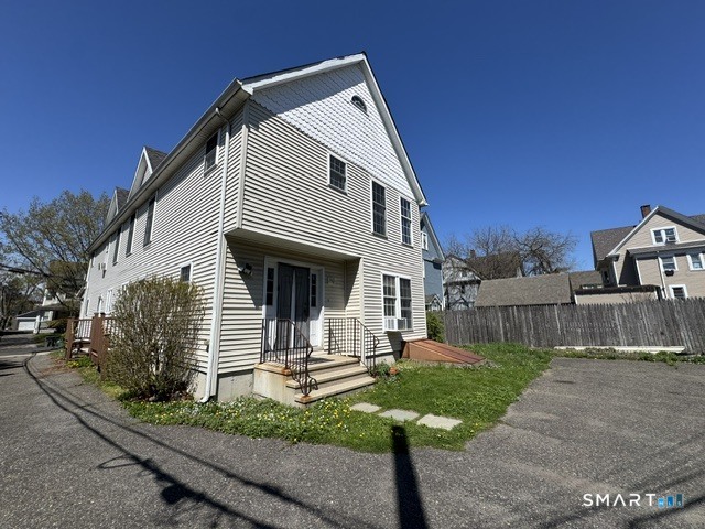 32-34 Yale Street Bridgeport CT 06605