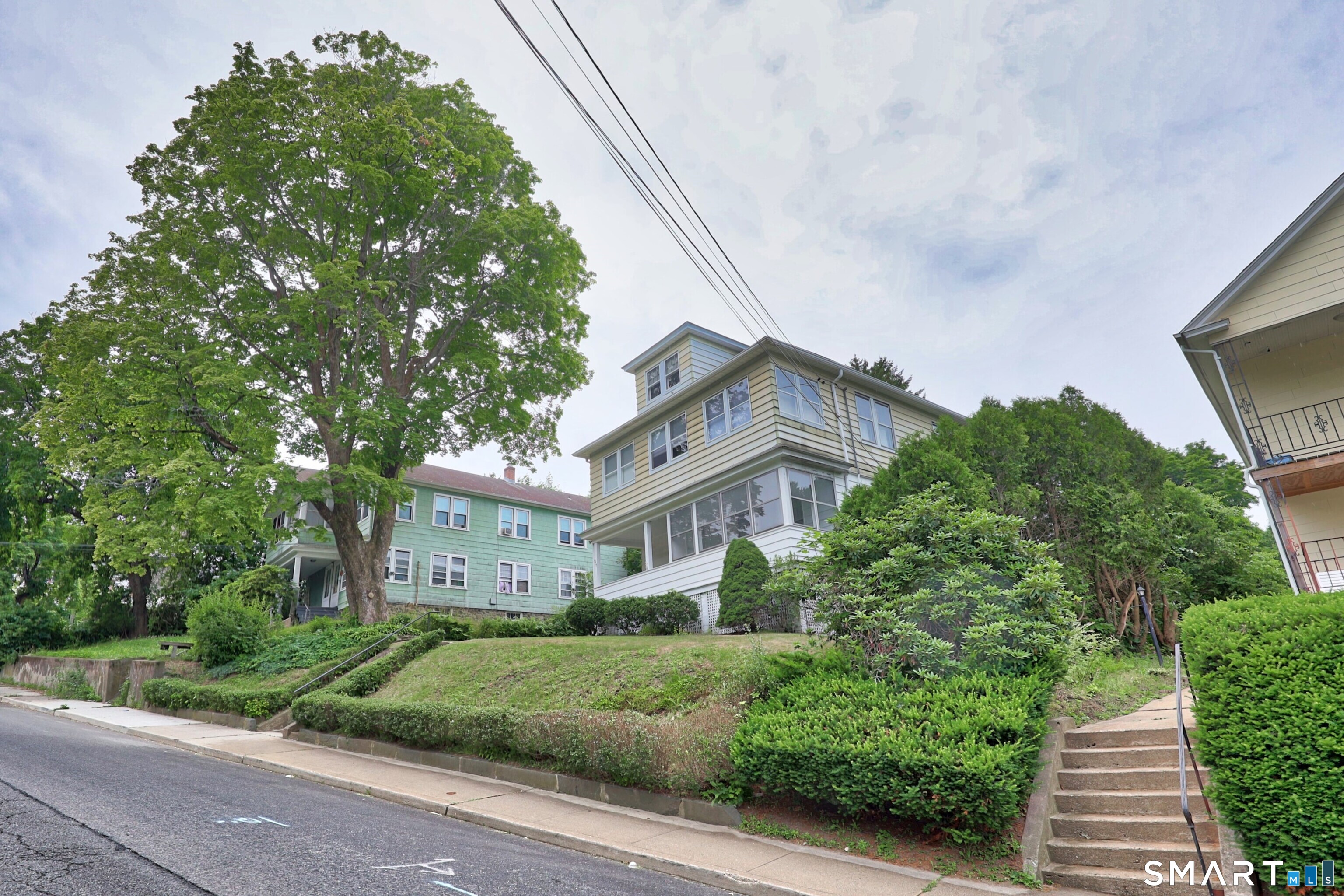 917 Cooke Street Waterbury CT 06704