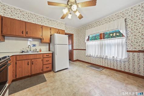 917 Cooke Street Waterbury CT 06704