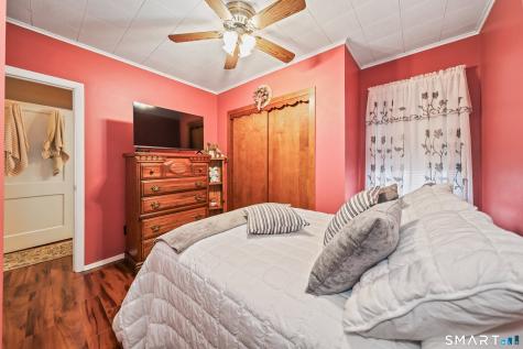 917 Cooke Street Waterbury CT 06704