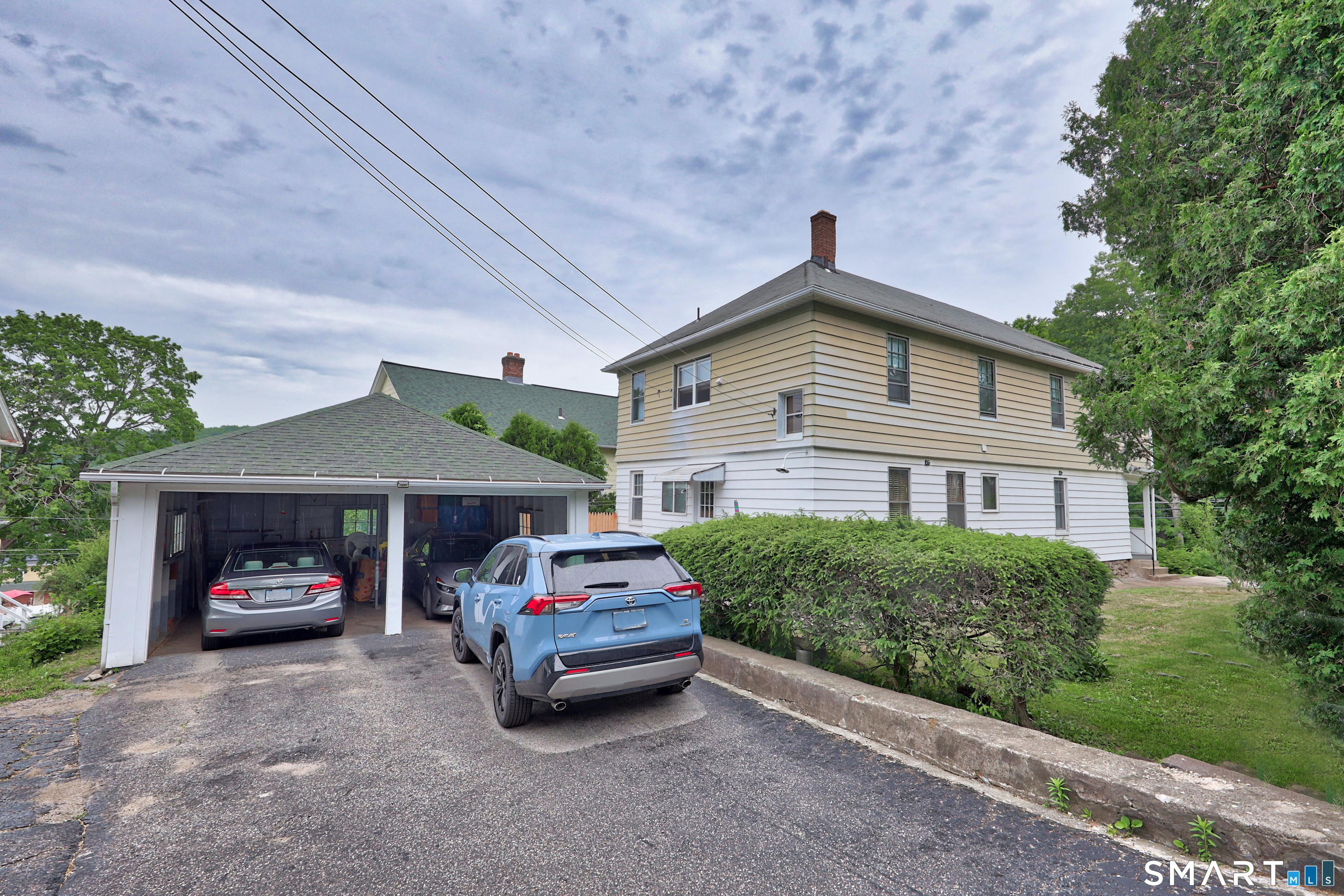 917 Cooke Street Waterbury CT 06704