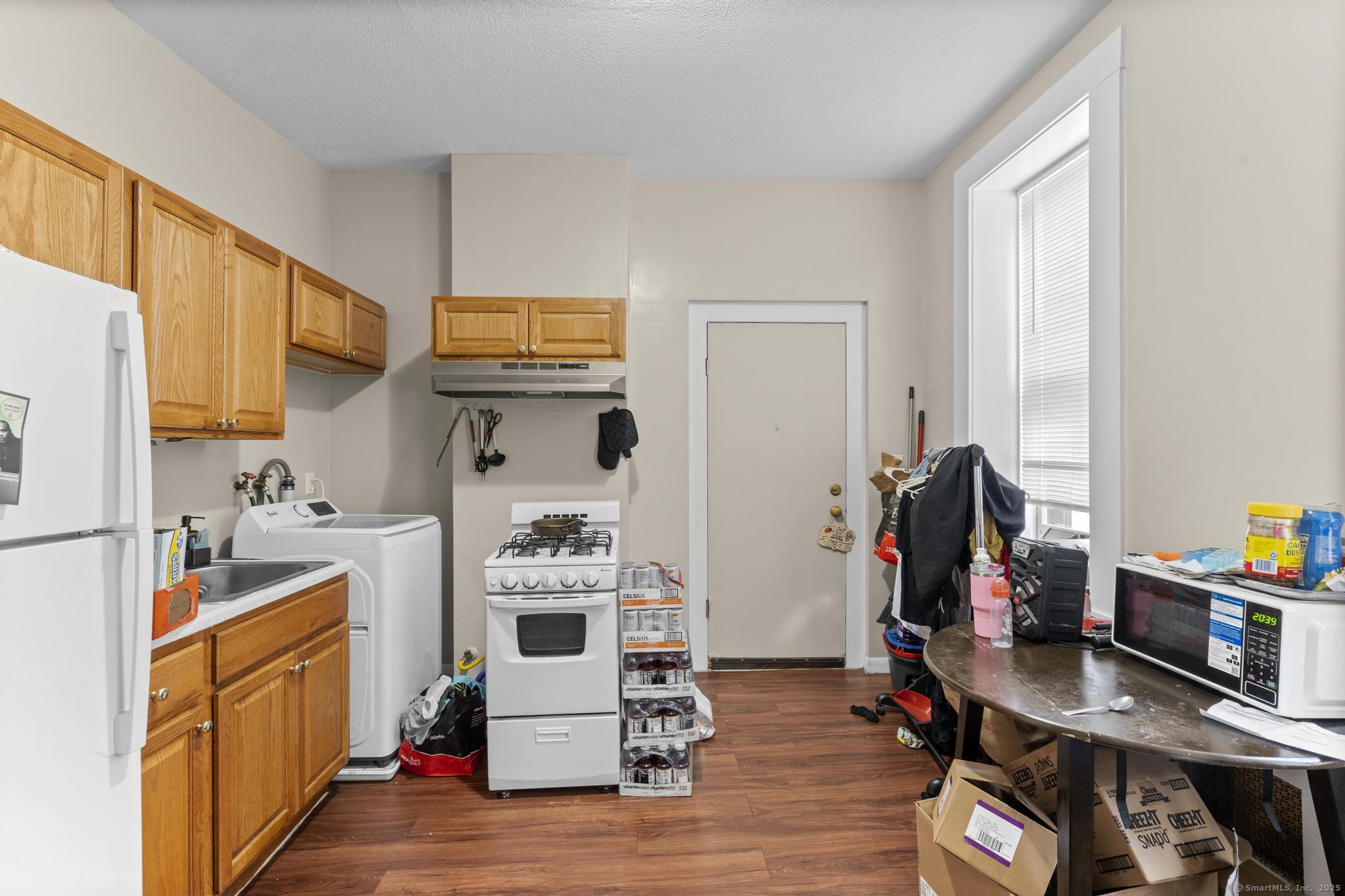 155-157 Seymour Street Hartford CT 06106