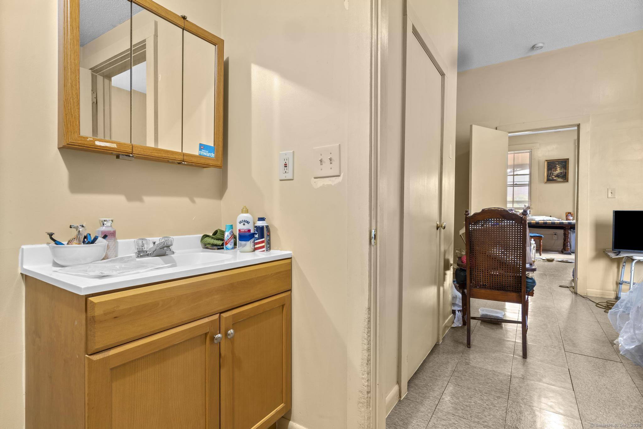 155-157 Seymour Street Hartford CT 06106