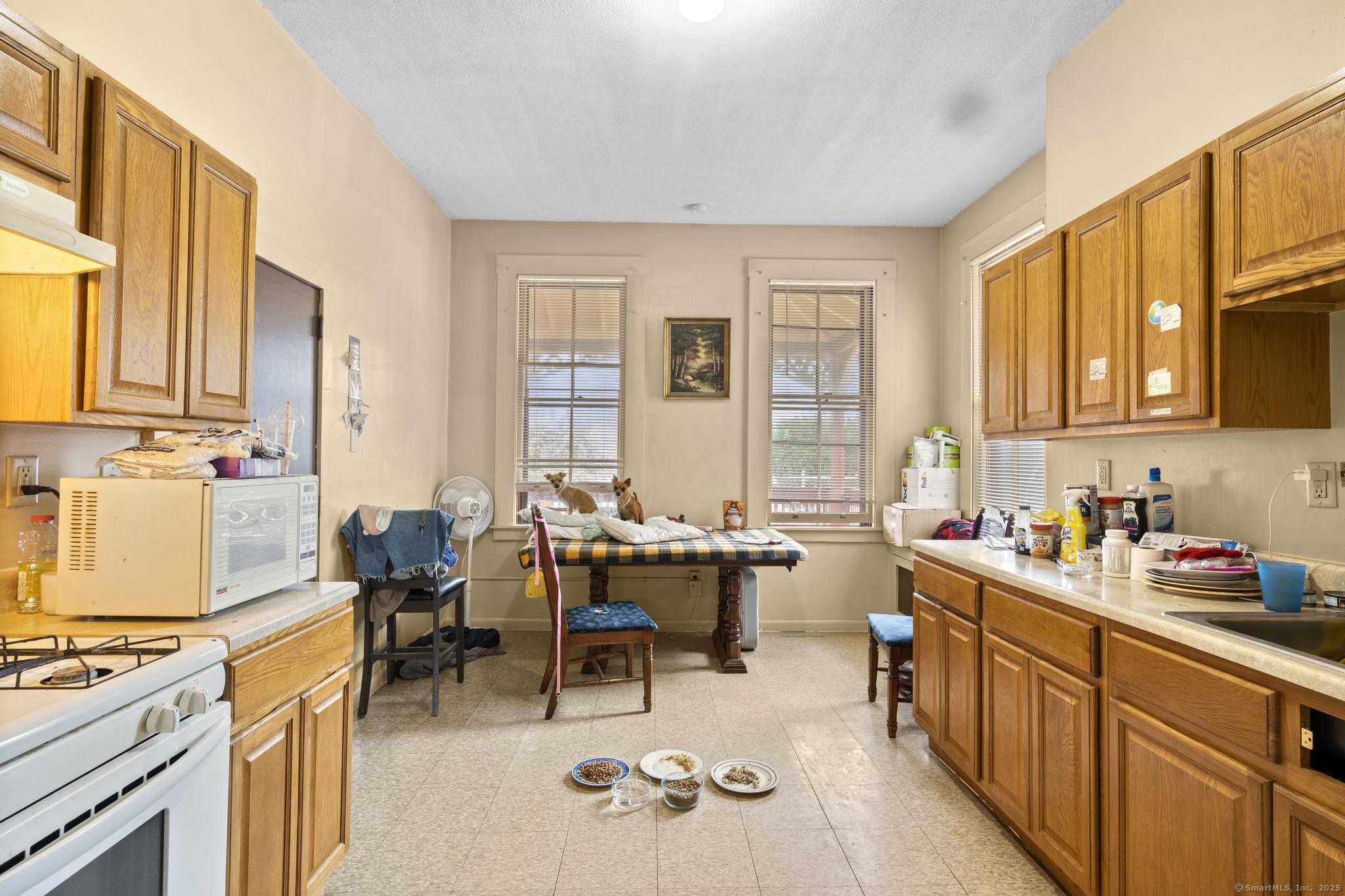 155-157 Seymour Street Hartford CT 06106