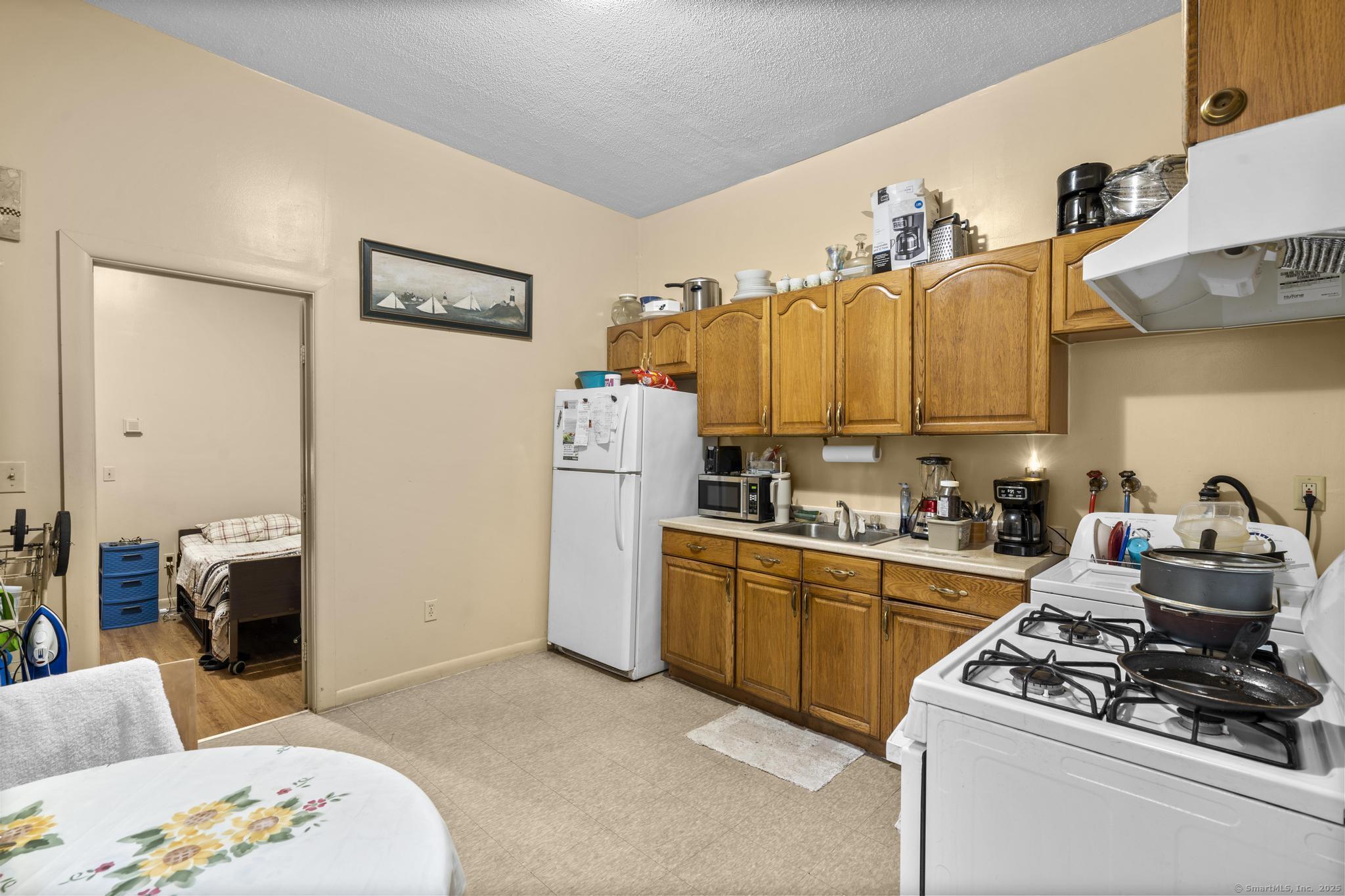 155-157 Seymour Street Hartford CT 06106