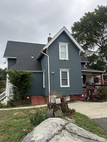 72 Willetts Avenue New London CT 06320