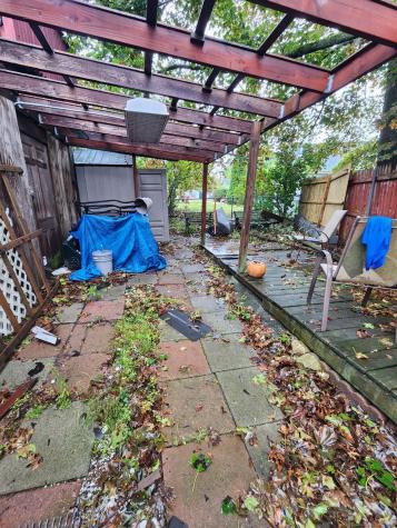 72 Willetts Avenue New London CT 06320