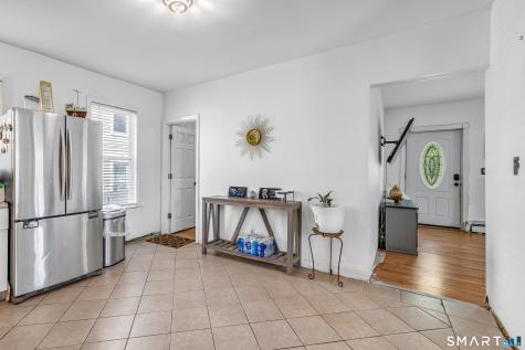 17 Sarsfield Street Waterbury CT 06704