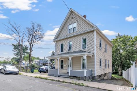 17 Sarsfield Street Waterbury CT 06704
