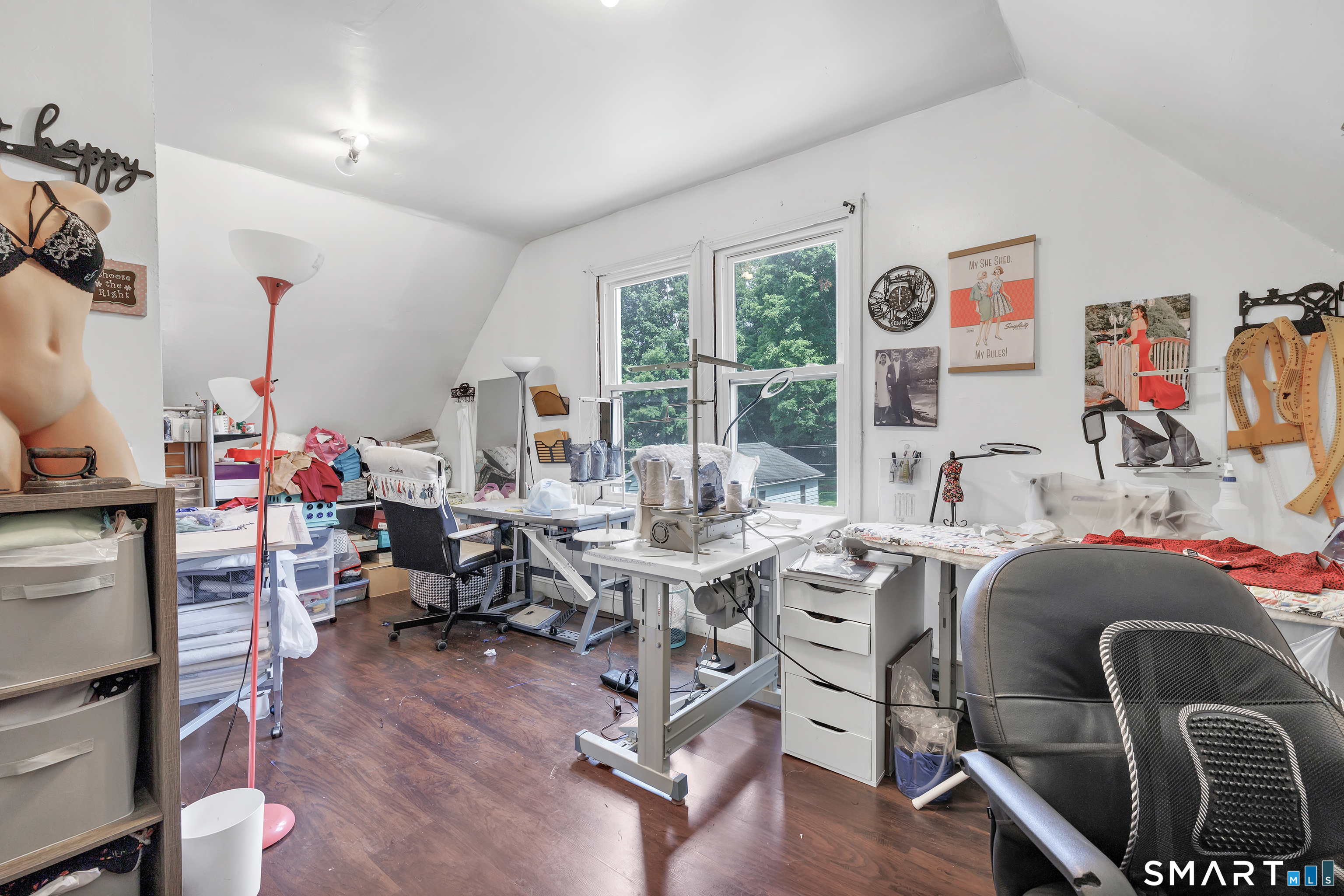 17 Sarsfield Street Waterbury CT 06704