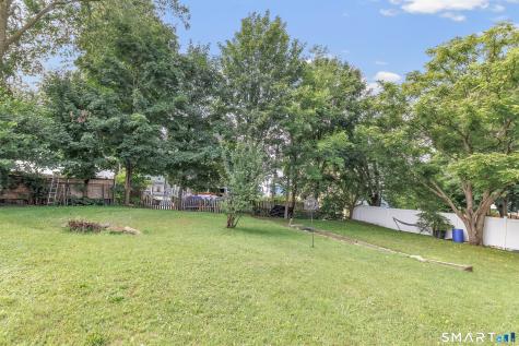 17 Sarsfield Street Waterbury CT 06704
