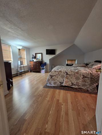 83 High Street Naugatuck CT 06770