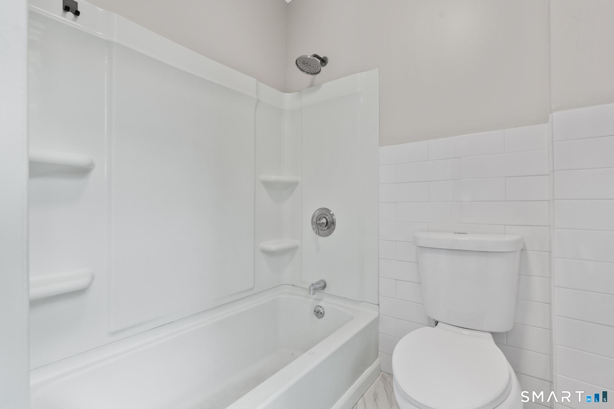 94 Walnut Street Waterbury CT 06704