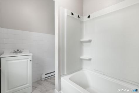 94 Walnut Street Waterbury CT 06704