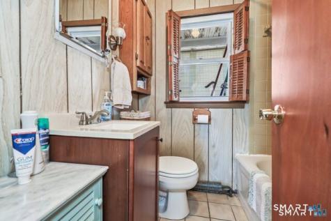 14 Washington Street Naugatuck CT 06770