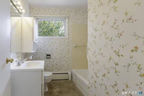 101 Old Norwich Road Waterford CT 06375