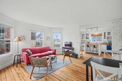 9 Oak Drive Stonington CT 06378