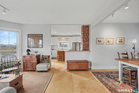 9 Oak Drive Stonington CT 06378