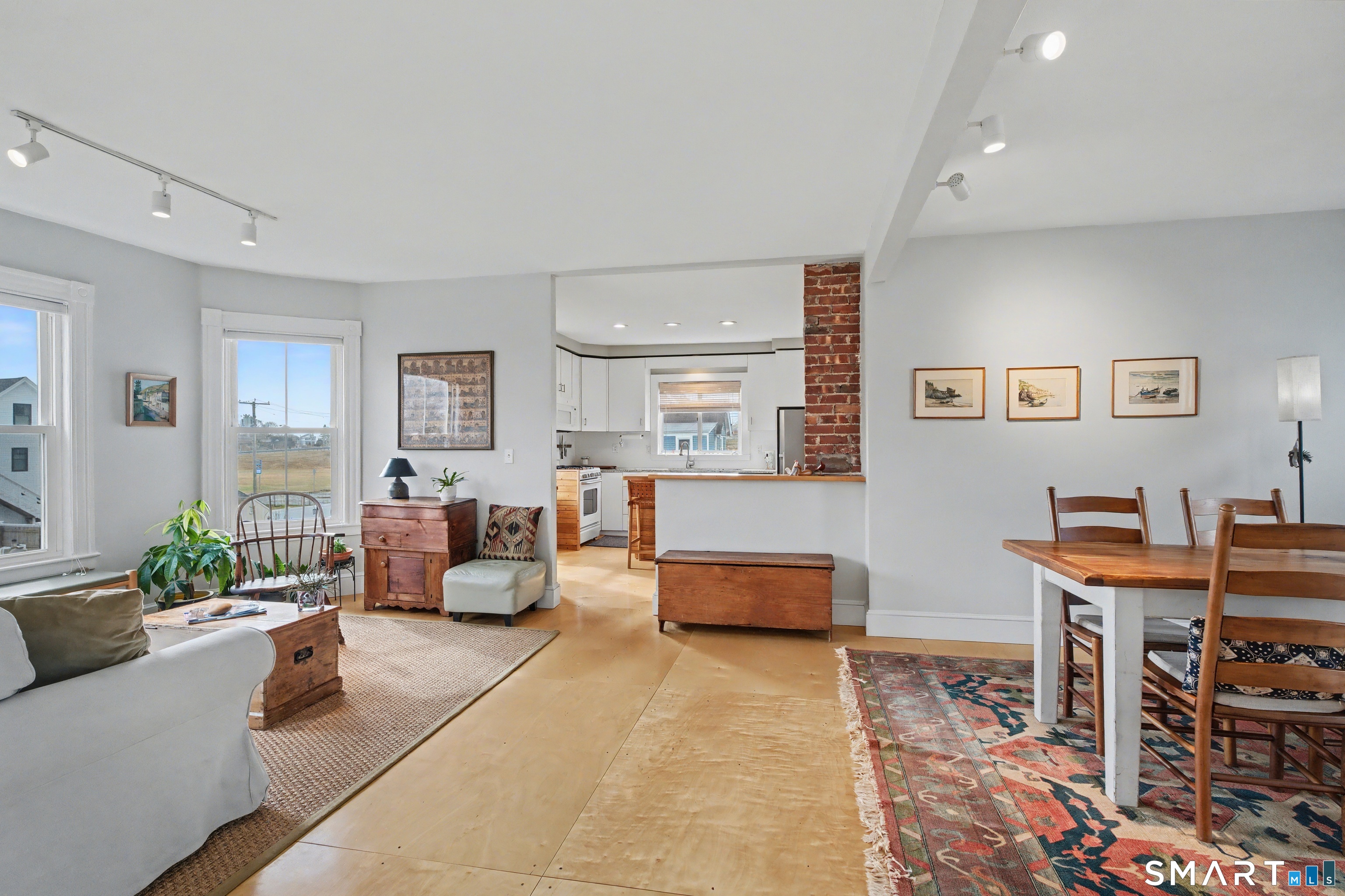 9 Oak Drive Stonington CT 06378