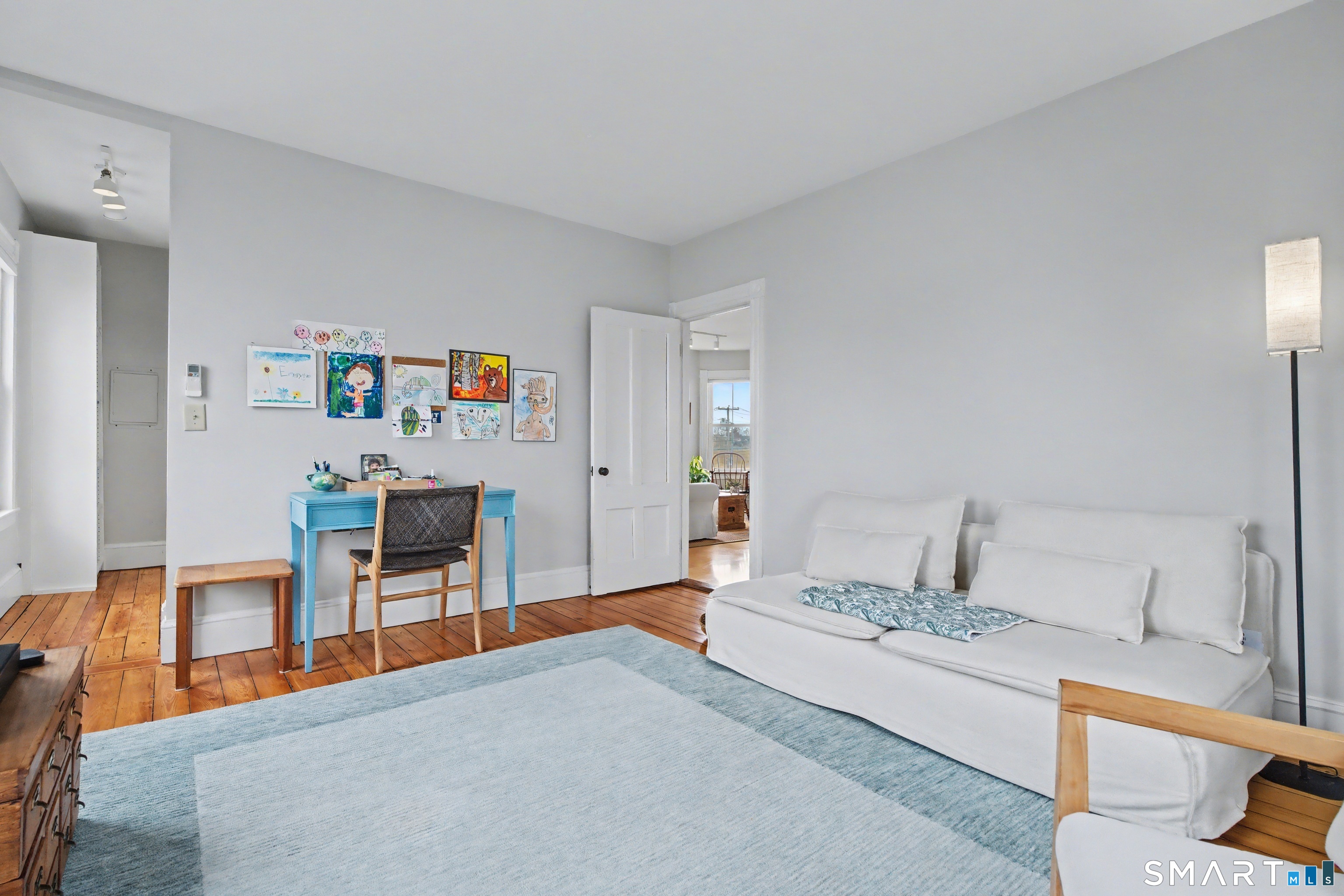 9 Oak Drive Stonington CT 06378