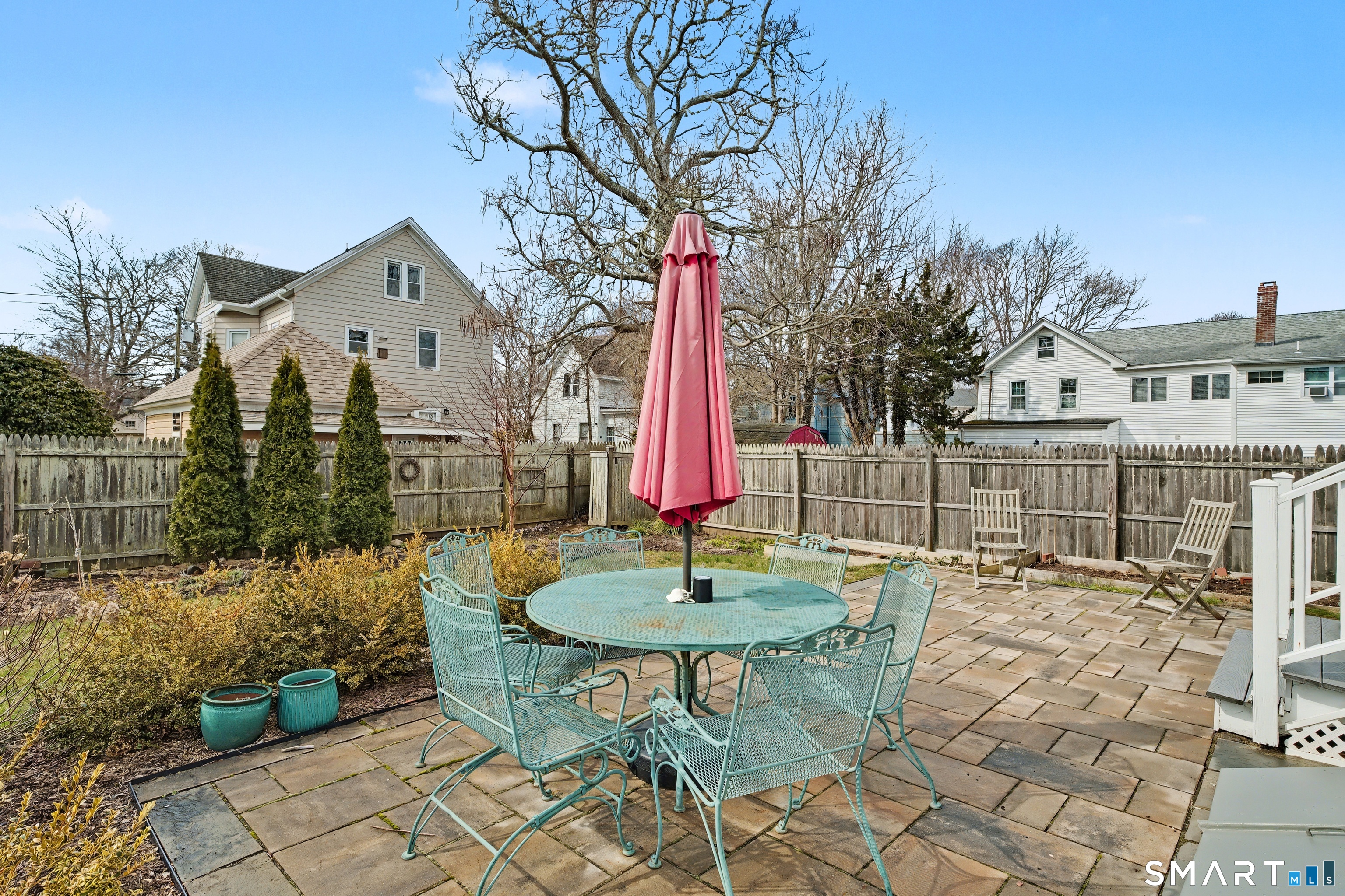 9 Oak Drive Stonington CT 06378