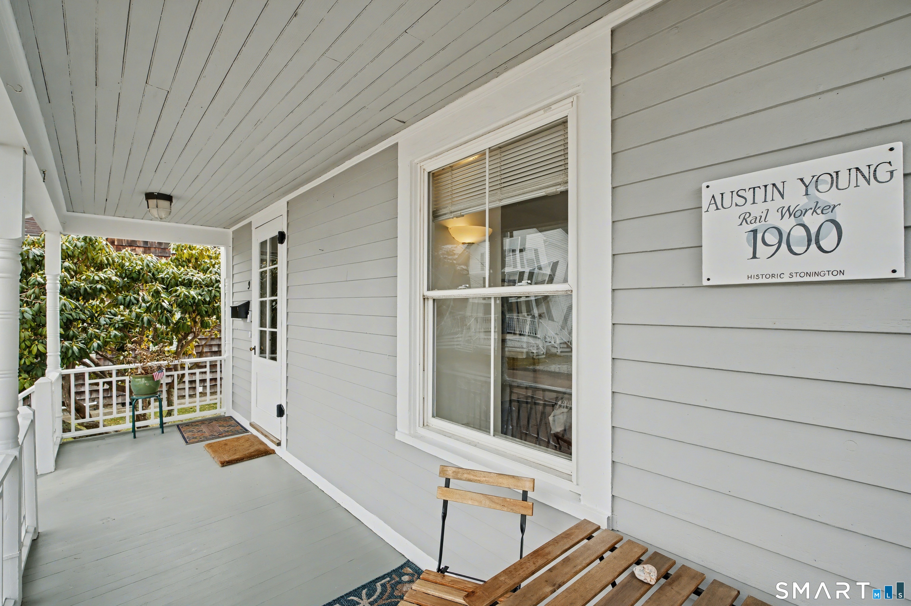 9 Oak Drive Stonington CT 06378