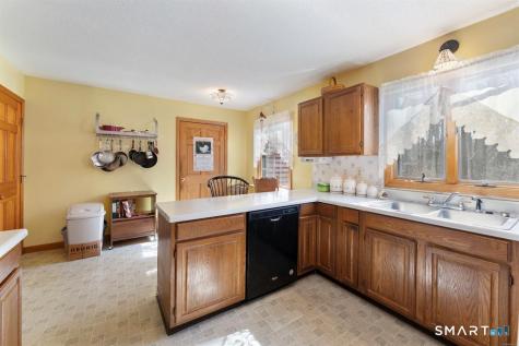 41 Margaret Henry Road Killingly CT 06239