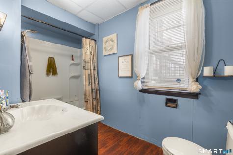 72 New Haven Avenue Waterbury CT 06708