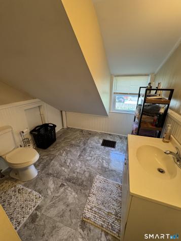 41-43 Taftville Occum Road Norwich CT 06360