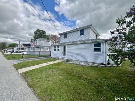 40 Portland Avenue Old Lyme CT 06371