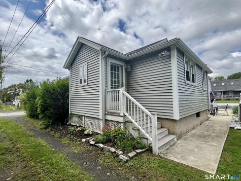 40 Portland Avenue Old Lyme CT 06371