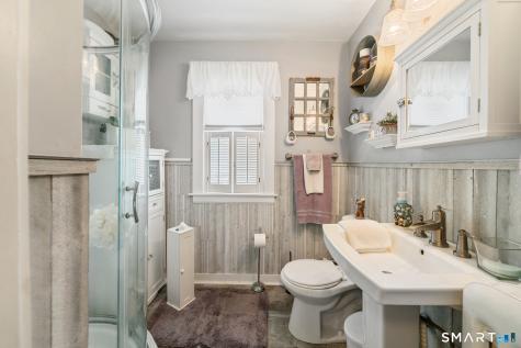 18 Maple Street Plymouth CT 06786