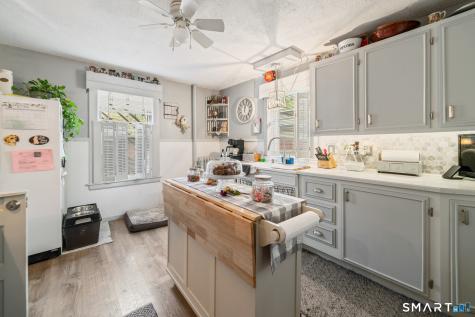 18 Maple Street Plymouth CT 06786