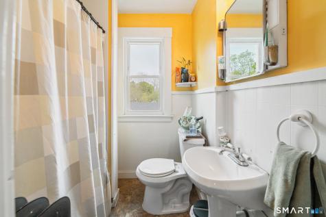 18 Maple Street Plymouth CT 06786