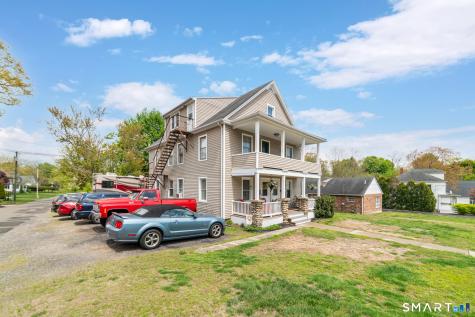18 Maple Street Plymouth CT 06786
