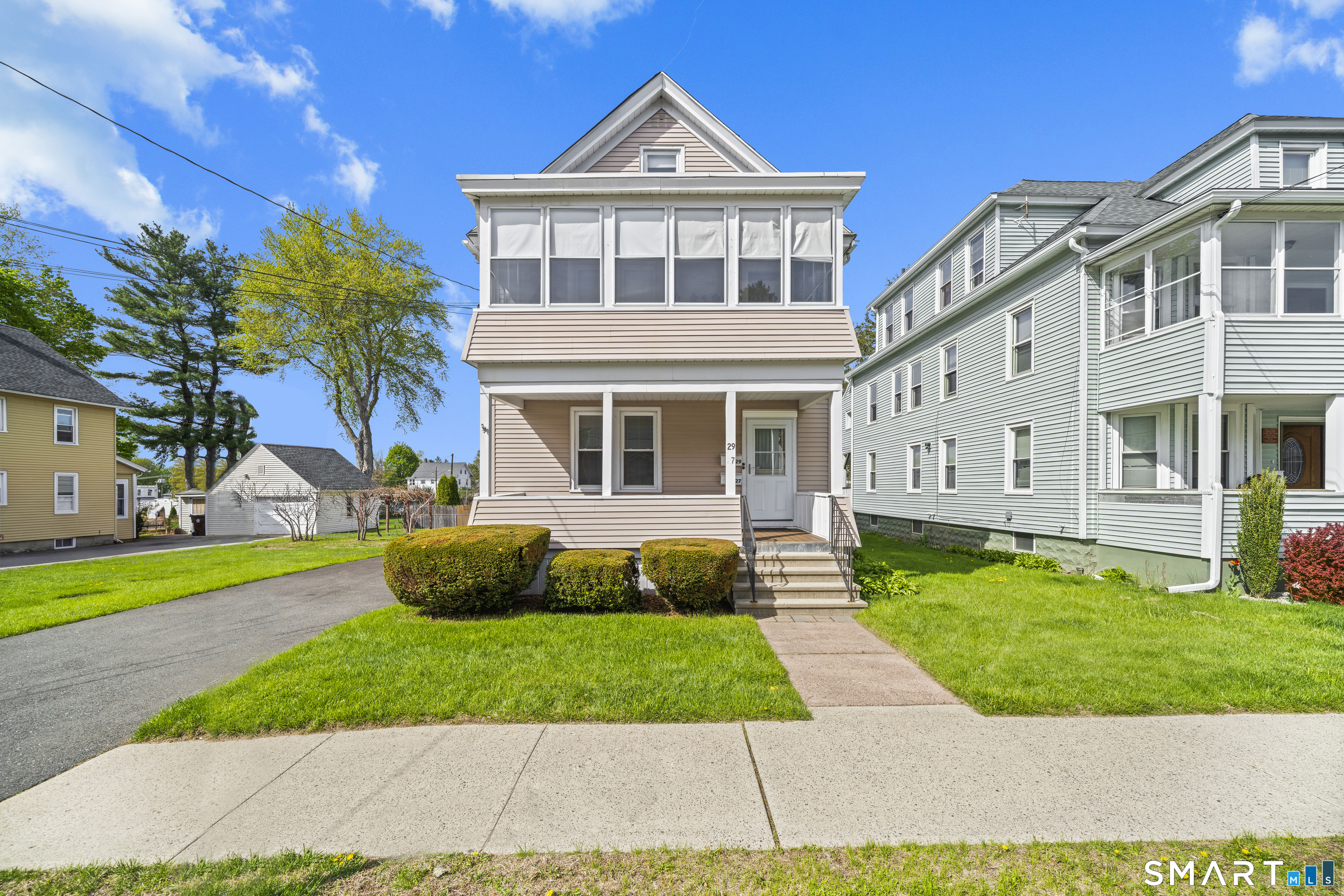 27 Park Avenue Enfield CT 06082