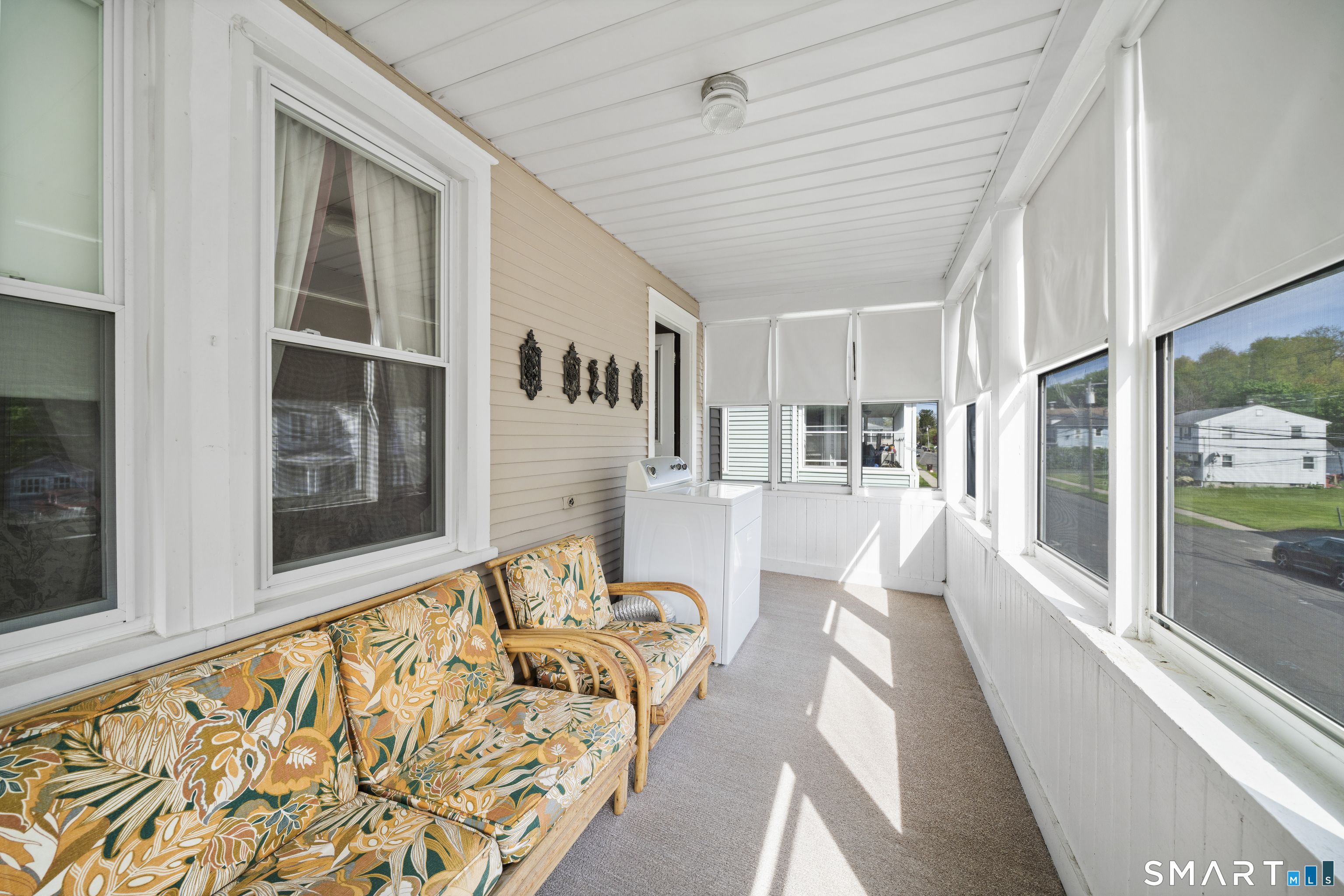27 Park Avenue Enfield CT 06082