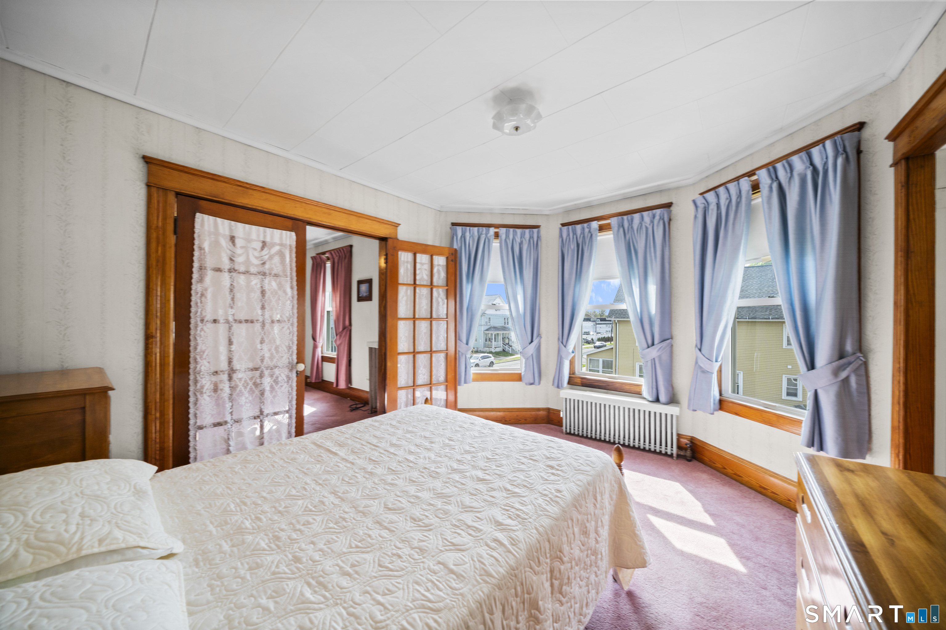 27 Park Avenue Enfield CT 06082
