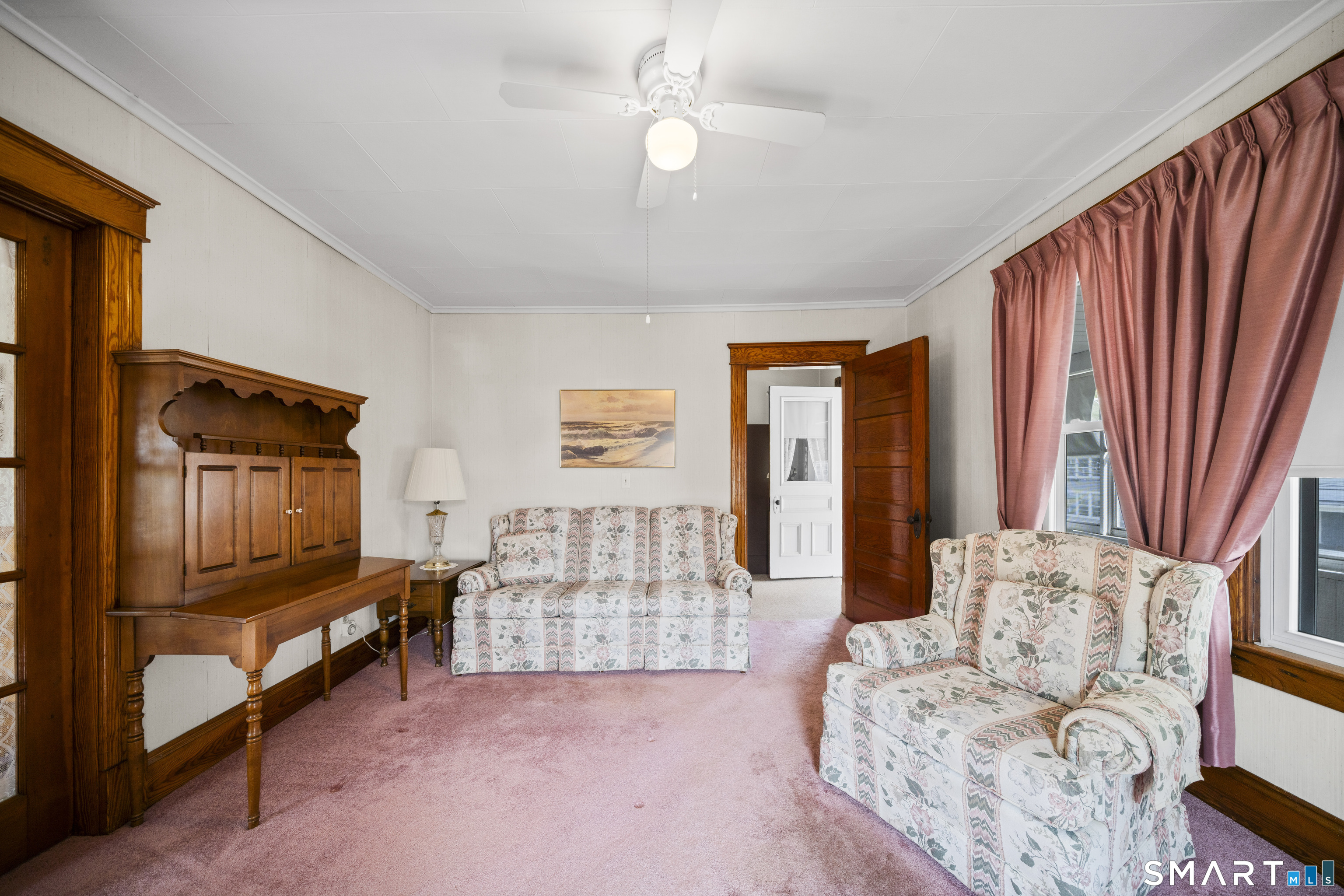 27 Park Avenue Enfield CT 06082