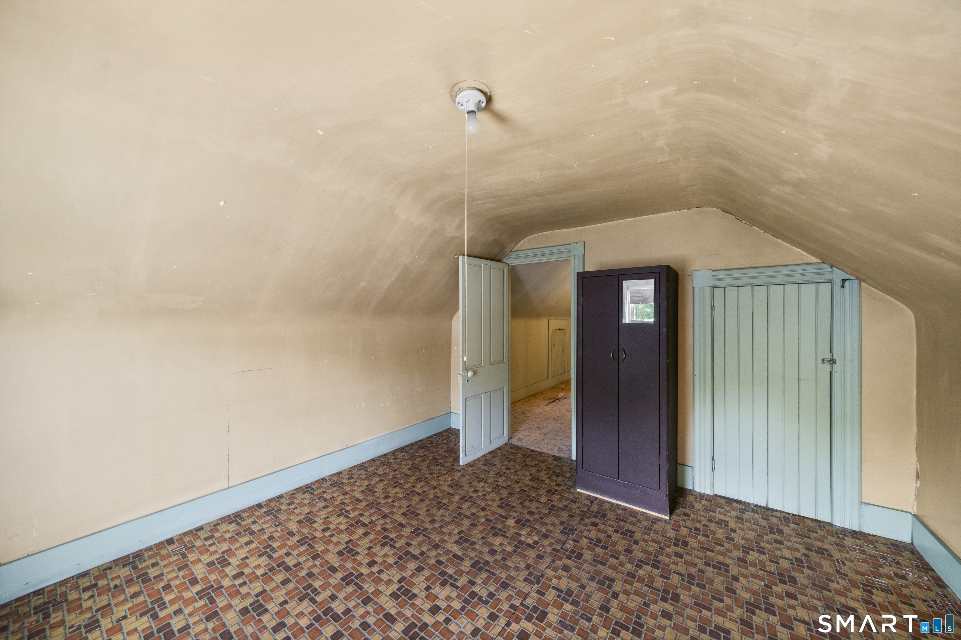 27 Park Avenue Enfield CT 06082