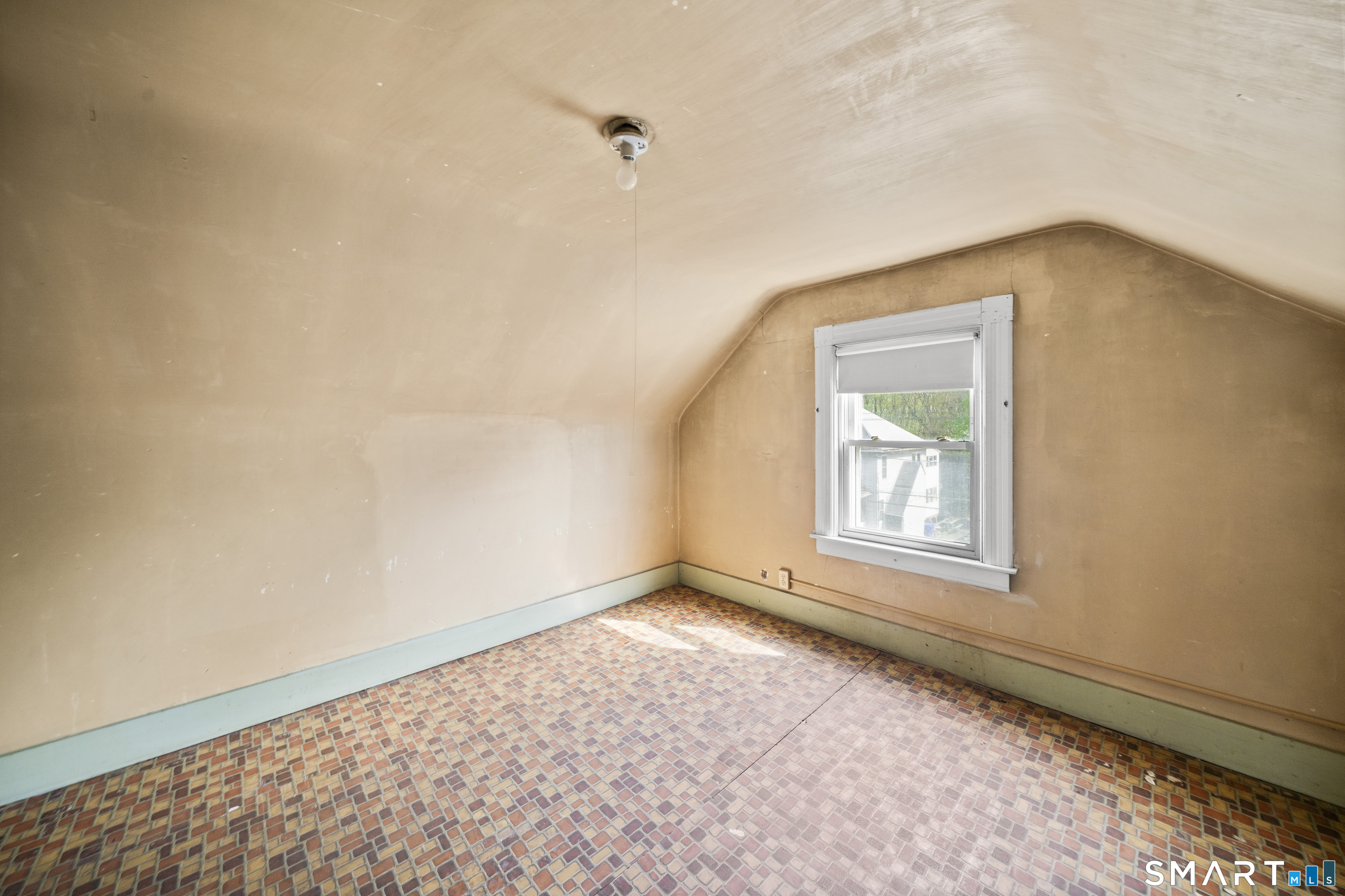 27 Park Avenue Enfield CT 06082