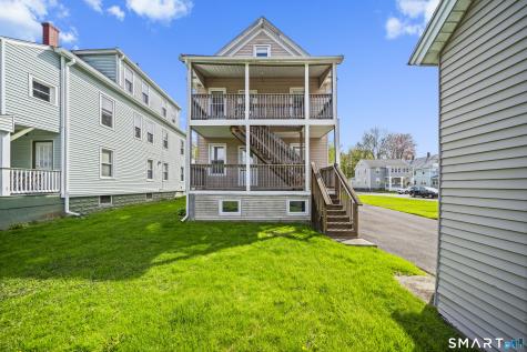 27 Park Avenue Enfield CT 06082