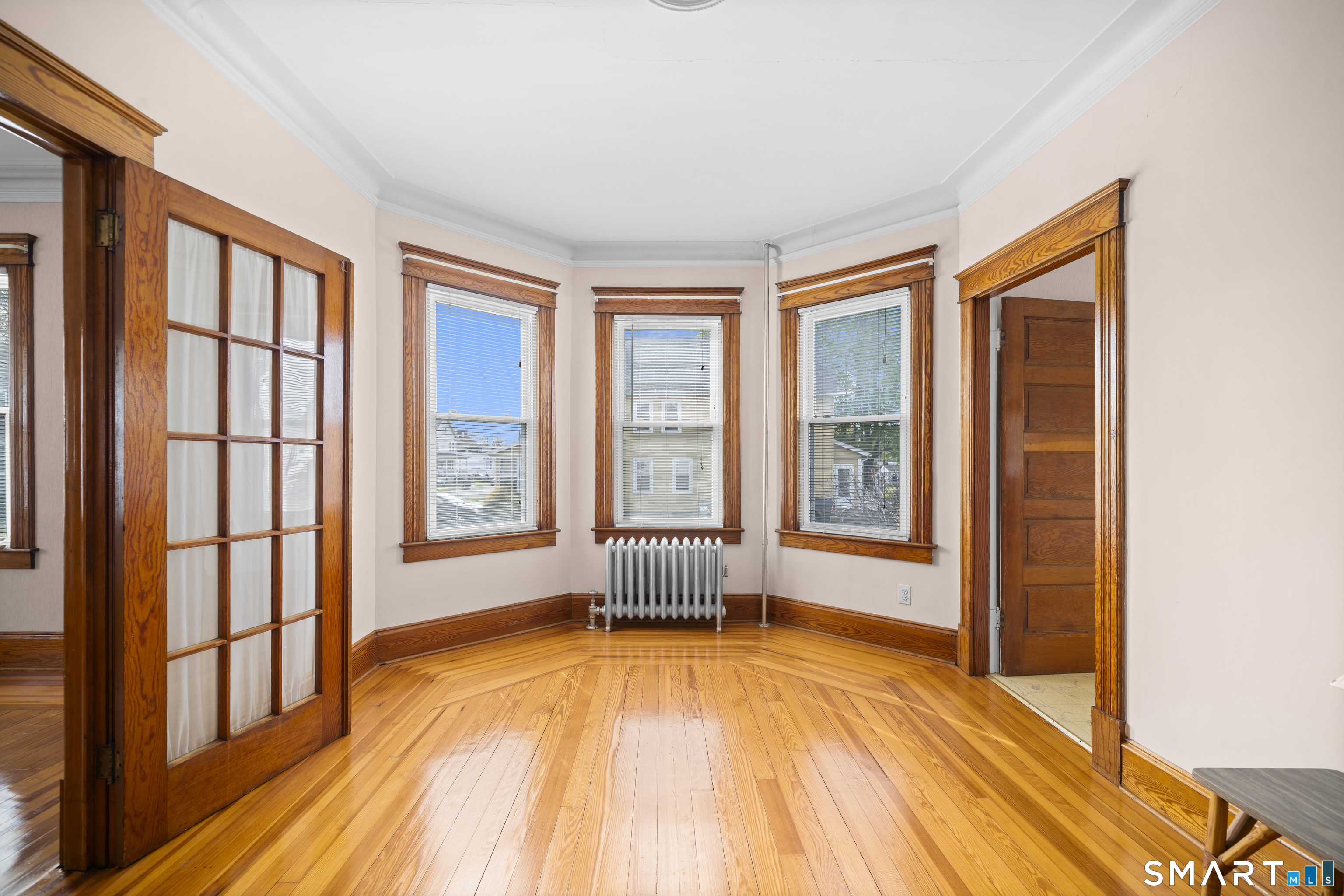 27 Park Avenue Enfield CT 06082