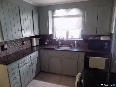 84 Putnam Street Bristol CT 06010