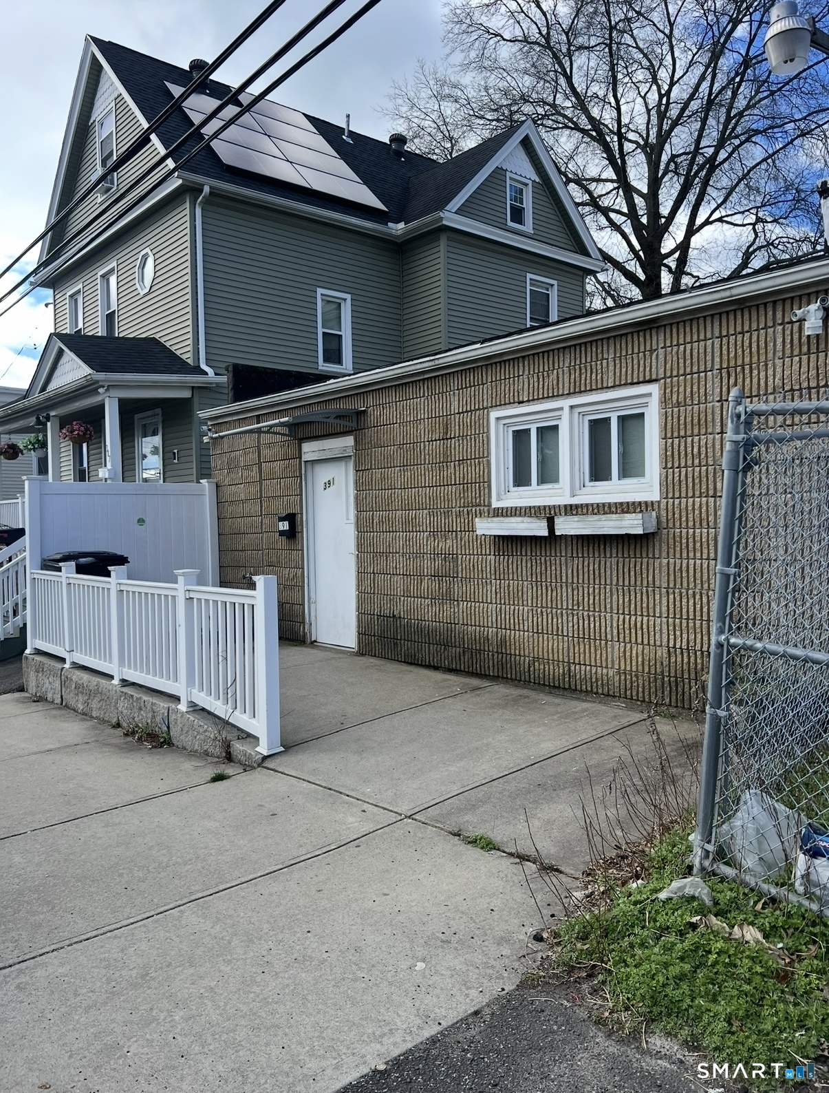391 Coleman Street Bridgeport CT 06604